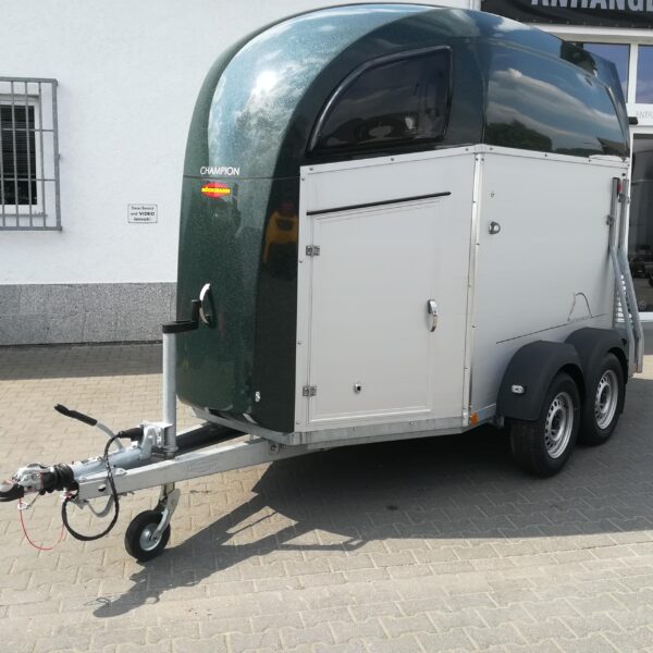 Pferdeanhänger Böckmann Champion R Sattelkammer greenline 2400kg CFF+ 100 km/H order Aktion 2025