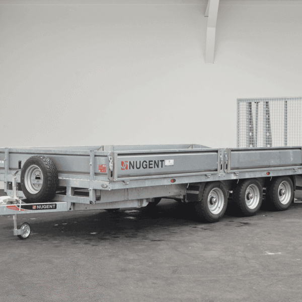 Nugent Maschinentransporter B5523T Beavertail Alu + Heckklappe